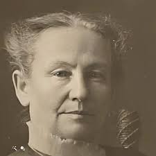 So, I did that My Heritage photo program. Unfortunately, it was having  trouble reading other photos. But, this is pretty crazy, none the less.