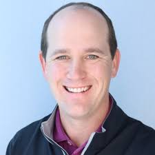 Big announcement for my industry friends, I'm super excited to let you know  that I will be joining the Honest Company as VP Customer Sales. Today is my  first day! I have