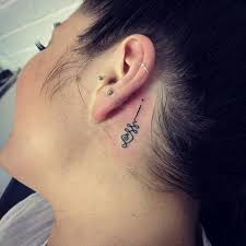 So, if you are thinking about getting one or looking for some inspiration, then a lot of people get behind the ear tattoos because they are very discrete, especially with long hair. Behind The Ear Tattoo 70 Different Ideas To Get Inspired Eartattoos Eartattoo Ear Ea Back Ear Tattoo Behind Ear Tattoos Small Tattoos