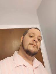 Names Drew. 38 and looking for my Player 2