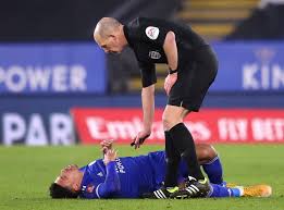 Timothy castagne heeft in het stevige duel met koezjajev een oogkasbreuk opgelopen. James Justin Injury Leicester Defender Set For Prolonged Period On Sidelines With Acl Damage The Independent