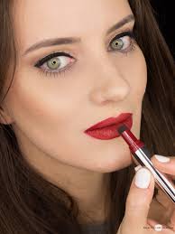 Red Velvet Lips Ein Weihnachtslook mit Clinique (Gewinnspiel)