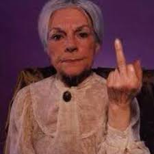 Ida Hoe's Instagram, Twitter & Facebook