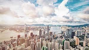 Any cuisine you can imagine (but most importantly, dim sum), fantastic beaches and hiking trails, and a glittering skyline scattered across the lush, green mountainside. Seit Dem Chinesischen Neujahrsfest 2021 Bessert Sich Die Lage Special Hongkong Wege Aus Der Coronakrise