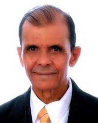 Doctor Víctor Estrella Rodríguez: Artista Polifacético y Apasionado