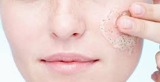 Keanjalan kulit muka semakin mengedur dan pengelupasan kulit muka mula terjadi. 10 Cara Menghilangkan Kulit Wajah Terkelupas Dengan Cepat