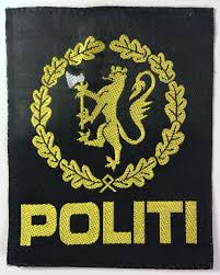 If you like, you can download pictures in icon format or directly. File Politi Politiet Emblem Toymerke Ermmerke Armmerke 7 2 X 8 9 Cm Riksvapen Gul Rikslove Norsk Love Hvitt Okseblad Svart Bunn I Apen Eikekrans Odalrune Som Knute Ca 1988 1995 National Police Of Norway Uniform Patch