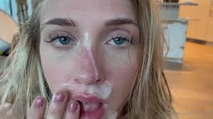 Itsmecat Cinta sexual Mamada Facial Onlyfans Video