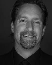 John Kinzie's Instagram, Twitter & Facebook