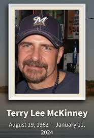 Brookline theatre projectionist passes away