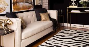 Black And Gold Couch Pin By Kahli Milla On Living Room Lnspiration How To Decorate A Living Room Black And Cream Living Room Black And Gold Living Room Black Gold Bedroom