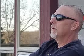 Andy Locke's Instagram, Twitter & Facebook