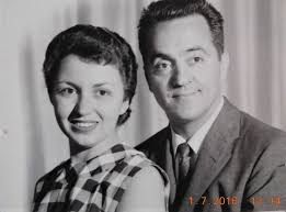 Is that the Woodridge school from the post office?