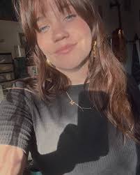 Thank you to @_kobelevi_ for these shots! I signed with @la.twa this week  and I am so ready to see what 2025 brings! ✨✨✨