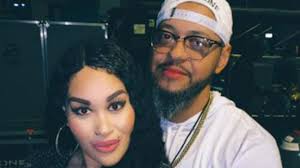 Who is Keke Wyatt's husband, Zackariah Darring?