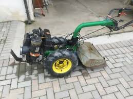 Modello di motocoltivatore diesel adatto a lavori piu' prolungati, manegevole e il motocoltivatore bertolini 413 è ideale per un uso professionale in grado di affrontare i lavori più impegnativi grazie alla. Motocoltivatore Diesel Lombardini Eur 1 350 00 Picclick It