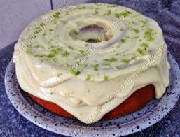 Calda De Chocolate C Leite Condensado Bolo De Cenoura Com Cobertura De Leite Condensado E Limao Para Sair Do Tradicional Com Calda De Chocola Bolo De Cenoura Cobertura De Leite Condensado Receitas