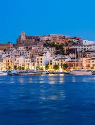 Elige Tu Escapada Para Los Proximos Fines De Semana De Noviembre Viaje A Ibiza Ibiza Espana Viajar Por Espana