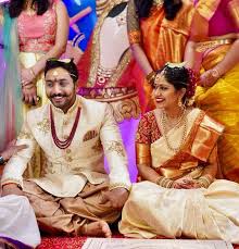 Beautiful South Indian Wedding In Usa Telugu Wedding In America Brilliant Telugu Couple In Wedding Outfits For Groom Indian Wedding Fashion Indian Groom Wear
