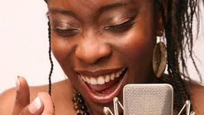 Na Colours se bude básnit, festival zavádí Poetickou scénu