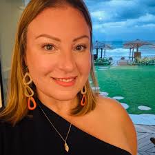 There's a special power within one who spends his or her life healing those  who are hurting. Share if you agree!