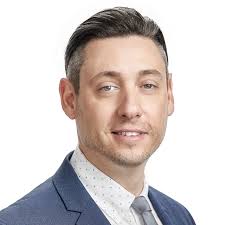 West Hills Agents, 37 Compass Real Estate Agents