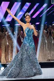 Catriona gray (miss universe 2018) on her first look in coronation night video credits to the miss universe organization and. Catriona Gray Bids Farewell To Her Miss Universe Title With An Inspiring Message Metro Style