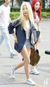 Dispatch Compiles Photos Of Female Idols With Summer Fashion Korean Street Fashion Fashion Girly Outfits