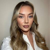 2500+ "Hoye" profiles