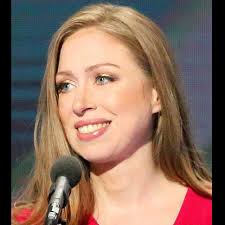 Donald Trump và Clinton: Đọ sắc 2 ái nữ "vàng" của Donald Trump và Hillary  Clinton