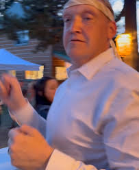 Incredible time at home. I gained a sister and got very badly sunburnt.  Thankful 💕