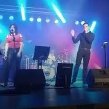 Comme un bateau dérive sans but et sans mobile je marche dans la ville tout seul et anonyme. Je Marche Seul Tribute Jean Jacques Goldman By Best Of Memories Tribute