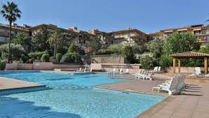 Un large choix de destinations en france (antilles) et en espagne. Residence Pierre Vacances Amandine Pierre Vacances Saint Tropez