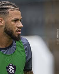 Tarde de reapresentação para o Rei da Amazônia! 🦁 📸 Samara Miranda