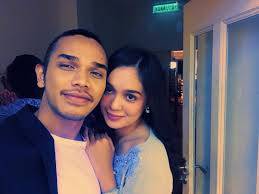 Nelydia senrose, aedy ashraf, hafidz roshdi, ben amir, syamim farid, sweet qismina, marisa yasmin, rusdi ramli, emelda rosemila, shah rezza, nafiz muaz drama cinta tiada ganti. Bahu Tu Tak Terasa Ke Foto Mesra Aedy Nelydia Diperli Tapi Ramai Pula Backup Kisah Dunia