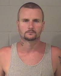 Norwood police seek stabbing suspect