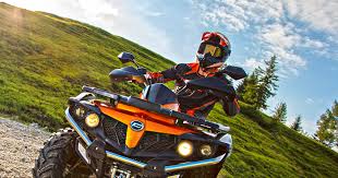 So darf ein kind in österreich erst ab einem alter von 12 jahren auf einem quad als sozius mitfahren. Muss Ich Beim Fahren Eines Atvs Einen Helm Tragen Cfmoto D A Ch