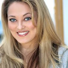 Stream Liisa Lee VO music