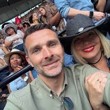 cows making loud noises in meadow