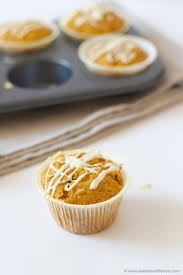 Kurbis Muffins Mit Weisser Schoko Sweets Lifestyle Kurbis Muffins Lecker Herbstrezepte