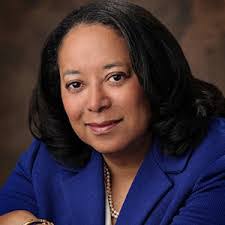 Denise Felder's Instagram, Twitter & Facebook