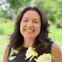 Karen Goodell's Instagram, Twitter & Facebook