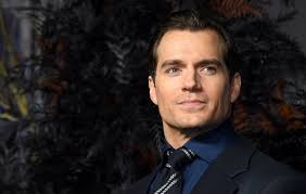 Henry cavill tells us whether he will return as superman. Henry Cavill Reportedly In Talks To Return As Superman In New Dc Film