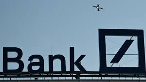 Filialen geldautomaten von comdirect bank dkb ing ing diba dkb will eine tech bank werden auch dank neuer banking app business insider d. Deutsche Bank Uber Hundert Standorte Deutsche Bank Will Jede Funfte Filiale Schliessen News De