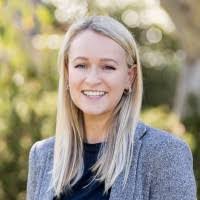 Dana Frew's Instagram, Twitter & Facebook