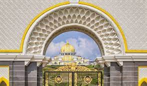 See 683 reviews, articles, and 1,008 photos of istana negara, ranked no.51 on tripadvisor among 323 attractions in kuala lumpur. 14 Istana Sultan Kehidupan Kerabat Malaysia Yang Mewah Belaka Propertyguru Malaysia