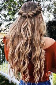 Were Always On The Prowl For Hot New Hairstyles That Are Easy Yet Polished Half Up Dos Are A Great Way To Keep Hair Fa Hair Styles Prom Hair Down Half