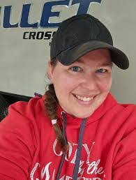 Marci May's Instagram, Twitter & Facebook