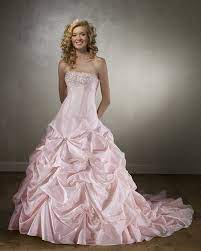 If you want a delicate look, you'll need blush and dove grey, if you want something contrasting, opt for bold. How To Choose Coloured Wedding Dresses For Your Hair Types And Skin Tones