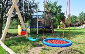 Když kolem nich budete procházet, nepraští vás do očí a nezarazí vás, kde se na místě vzaly. Ubytovani Pro Rodiny S Detmi Jizni Morava